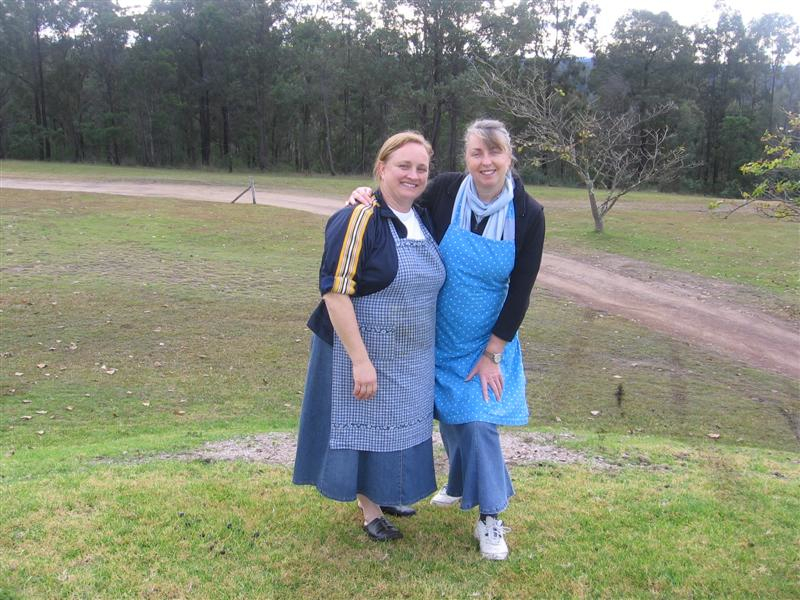 Youth Seminar June 2009 Cooks (Medium).jpg